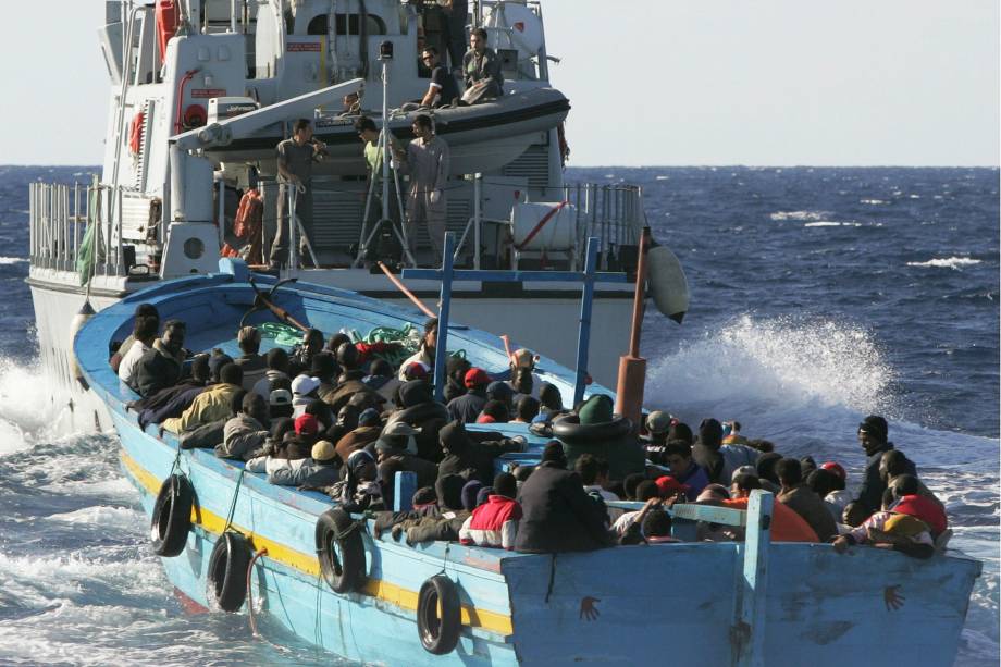ONU revela que deslocamento forçado ultrapassa a marca de 80 milhões de refugiados, e a COVID-19 constitui um empecilho na tragédia da emigração