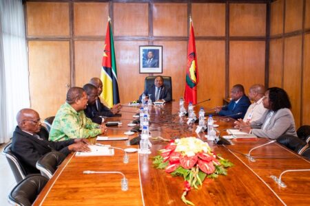 Partidos políticos partilham uma série de reformas profundas para tirar Moçambique do caos