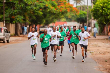Cerca de 500 pessoas participam da “Légua Matola 2025”