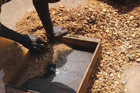 Mozambique lose more than 90 million meticais in tax revenue