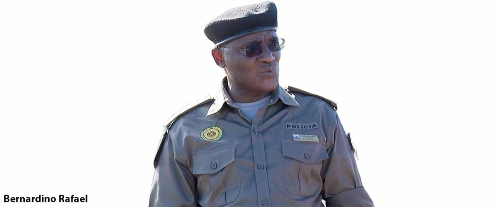 Bernardino Rafael Comandante Geral da Policia200923 3 1024x426 1